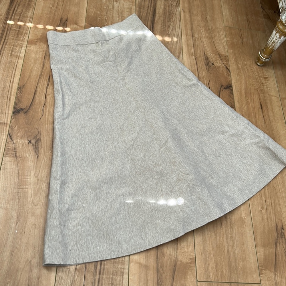 Ann Taylor midi tan sweater skirt